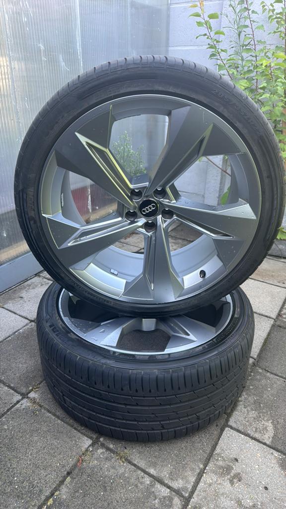 Originele Audi SQ7 RS 22inch Velgen nieuwe banden Q7 Q8 Q5, Auto-onderdelen, Banden en Velgen, 285 mm, Banden en Velgen, Nieuw