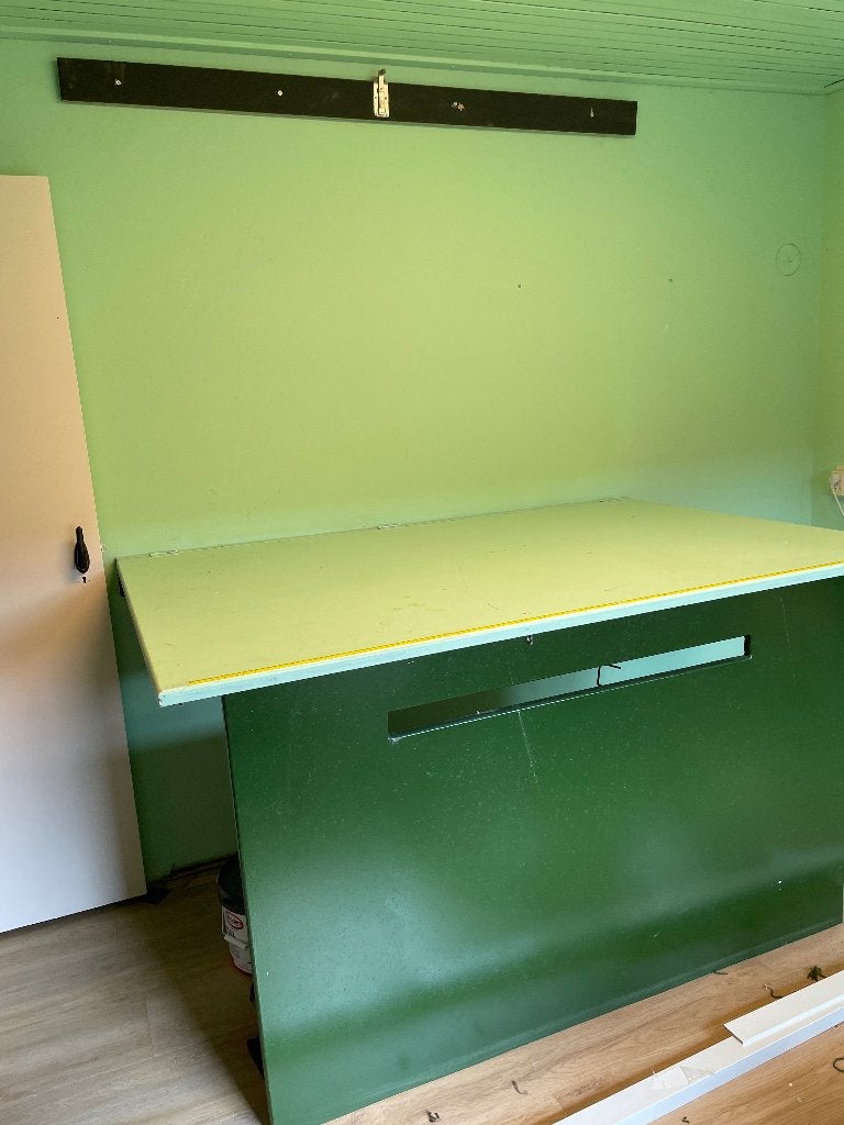 stawerktafel wandbevestiging, Doe-het-zelf en Verbouw, Werkbanken, Ophalen, Gebruikt, 170 cm of meer, Inklapbaar