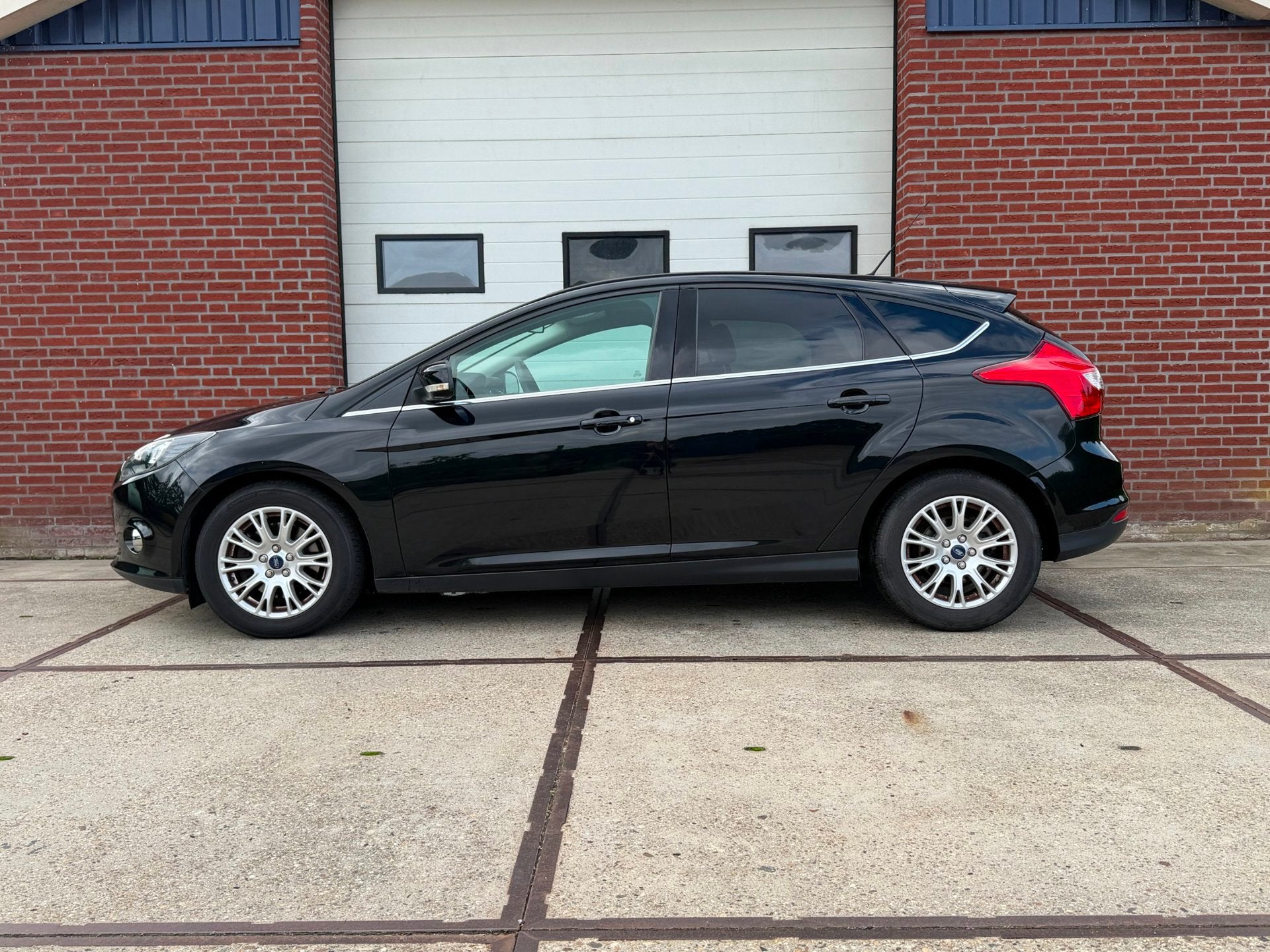 Foto 3 van Ford Focus 1.6 EcoBoost Lease Titanium