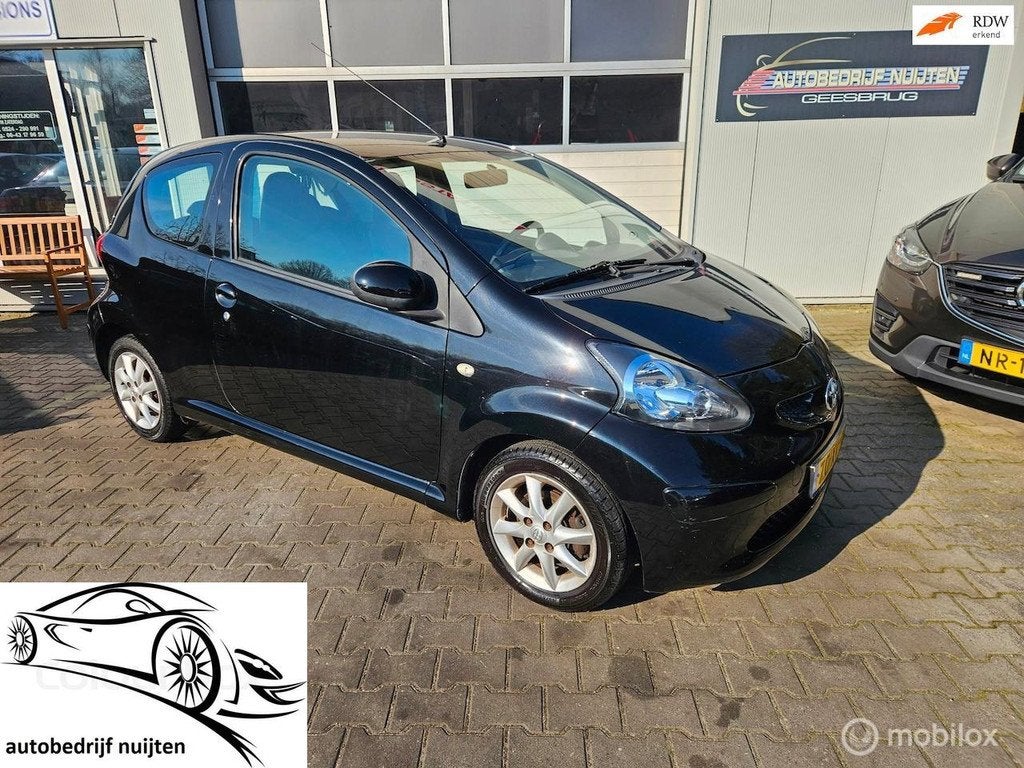 Toyota Aygo 1.0-12V + AIRCO, Voorwielaandrijving, Gebruikt, Origineel Nederlands, Bedrijf