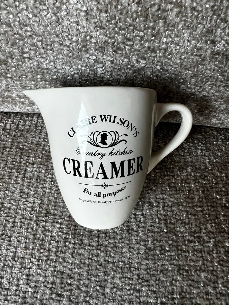 Roomkannetje Claire Wilson's met gratis suikerpot……., Keramiek, Overige typen, Ophalen of Verzenden, Zo goed als nieuw