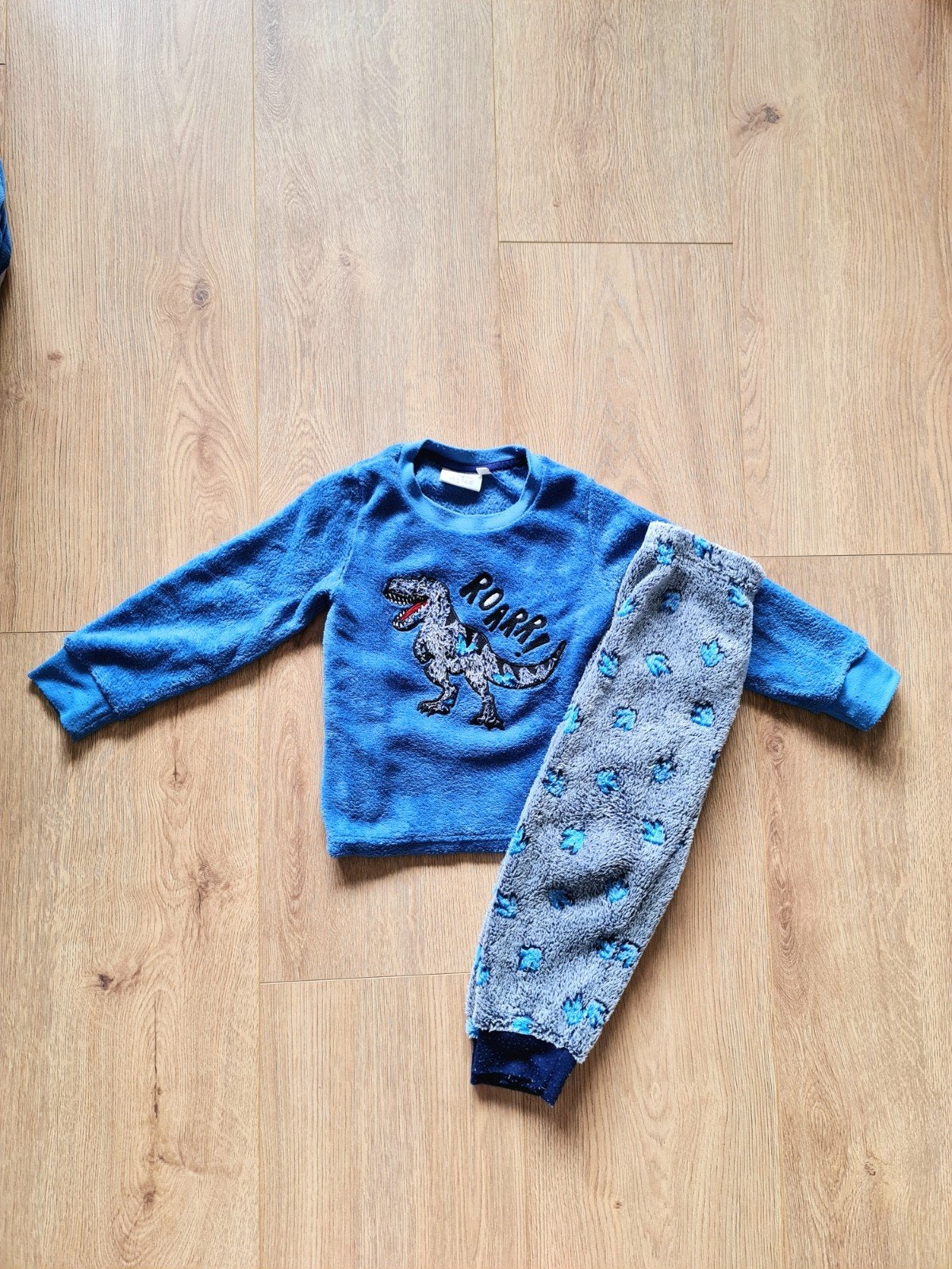 Zachte warme pyjama maat 98/104, Nacht- of Onderkleding, 9th Avenue, Ophalen of Verzenden, Zo goed als nieuw