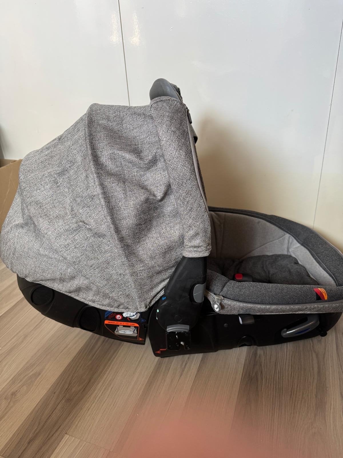 Jane Concord baby autoreiswieg, Autogordel, Verstelbare rugleuning, Zo goed als nieuw, 0 t/m 13 kg