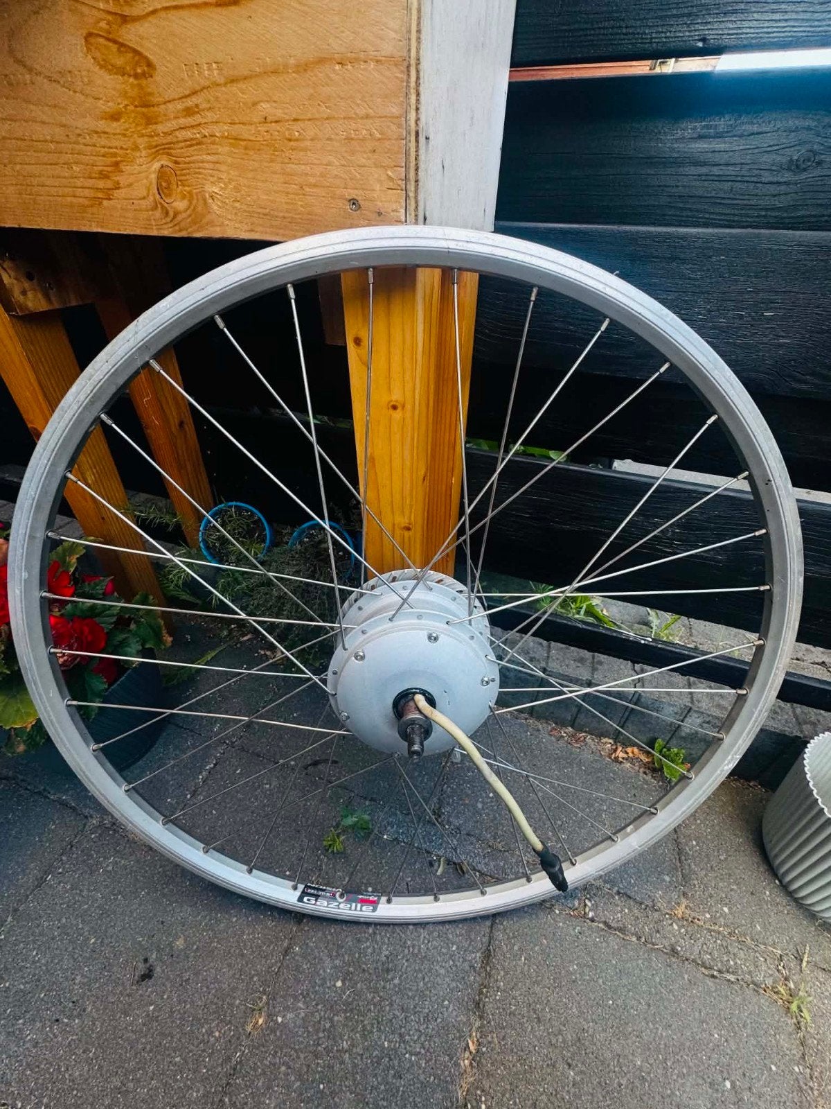 Gazelle Innergy voorwiel met motor – werkend, Fietsen en Brommers, Ophalen of Verzenden, Elektrische fiets, Motor