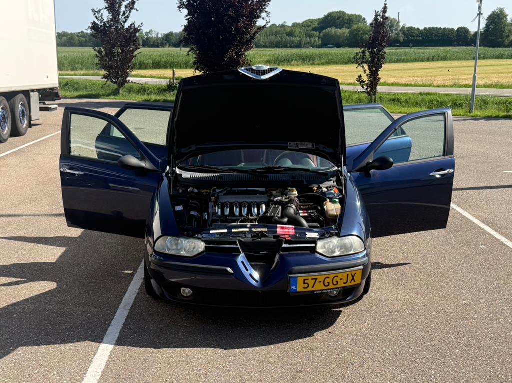 Alfa Romeo 156 2.5 V6 24V Twin Spark, 190 pk, 1375 kg, Particulier, 6 cilinders