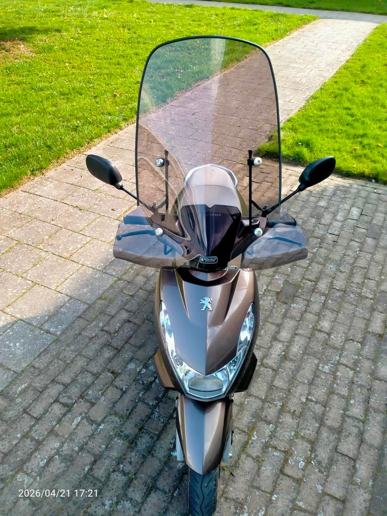 Mooie Peugeot Kisbee 25km. Snorscooter!, Ophalen, Gebruikt, Benzine, Peugeot