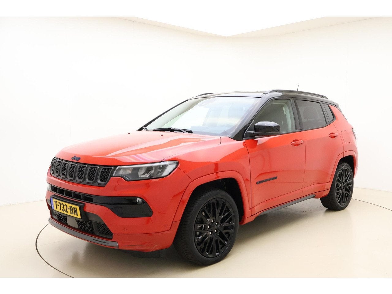 Jeep Compass 4xe 240 Plug-in Hybrid Electric S Automaat | Le, Automaat, 4 cilinders, Bedrijf, Vierwielaandrijving