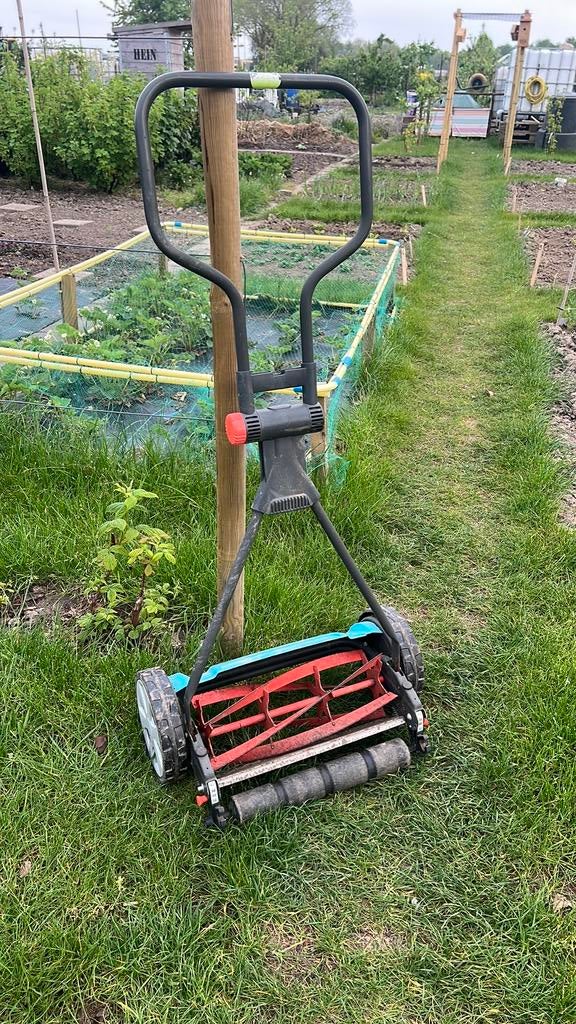 GARDENA Oude Grasmaaier, Ophalen, Gebruikt, Handgrasmaaier