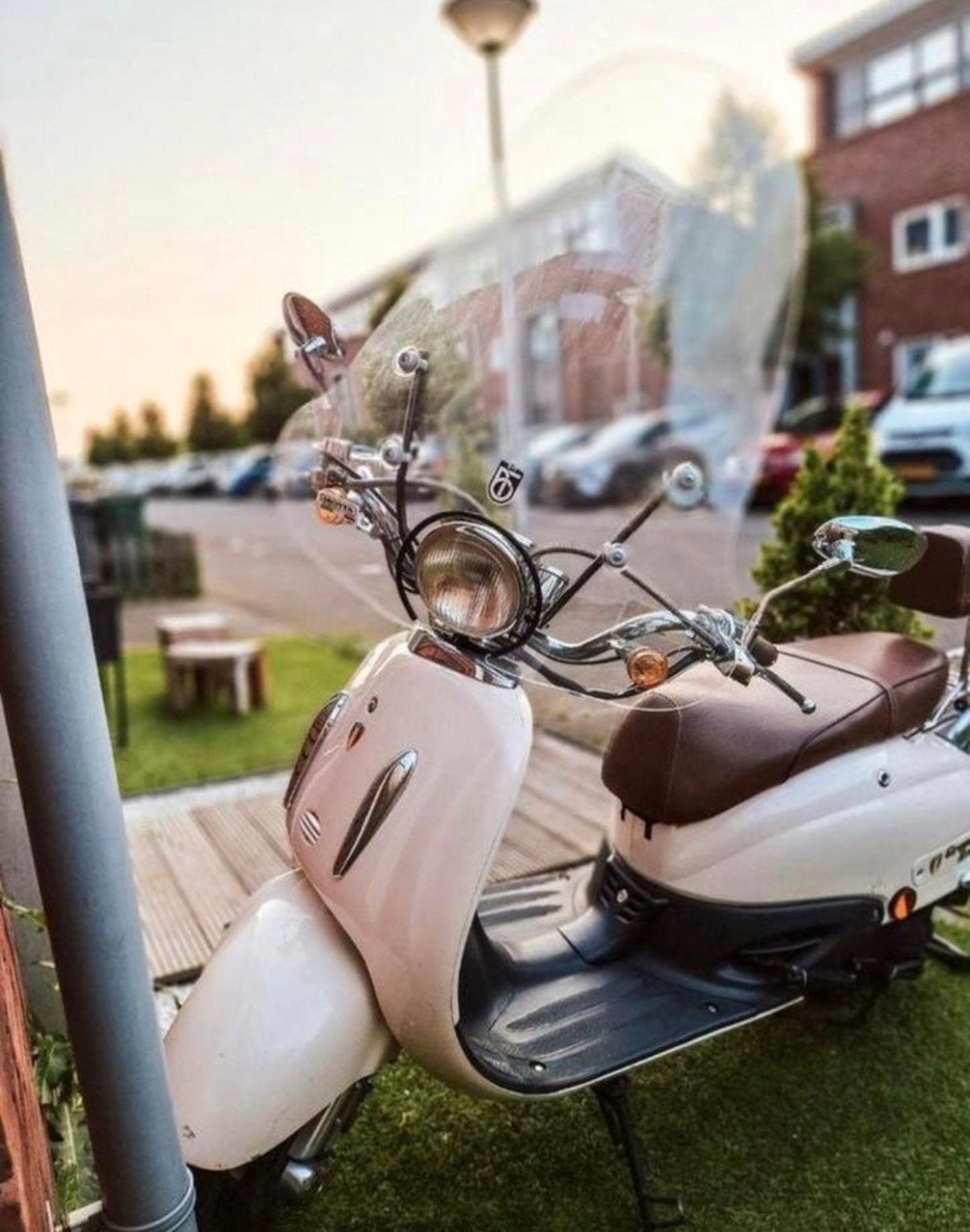 Btc grande retro snor scooter bj 2014 km stand 5500km, Ophalen, Zo goed als nieuw, Benzine, Overige merken