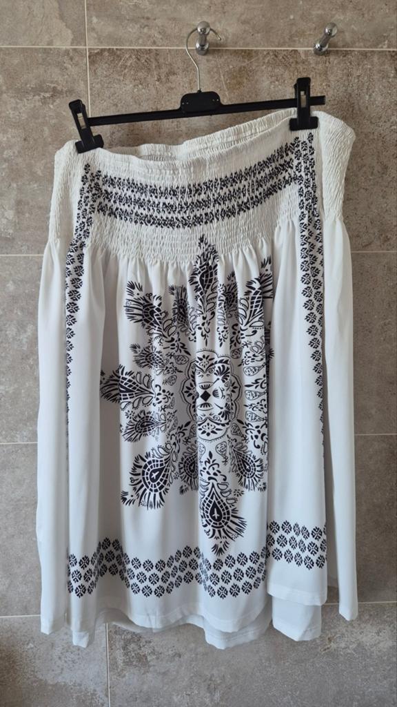 Nieuwe Shein Curve 5XL Zwart-Witte Rok met Print, Kleding | Dames, Rokken, Wit, Maat 46/48 (XL) of groter, Nieuw, Ophalen of Verzenden