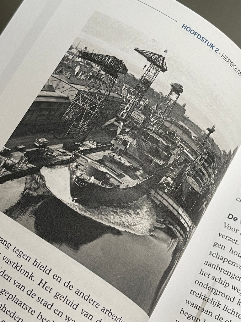 De kromme elleboog - Rondkijken met twee Vlissingers   Nieuw, Boeken, Ophalen of Verzenden, Zo goed als nieuw