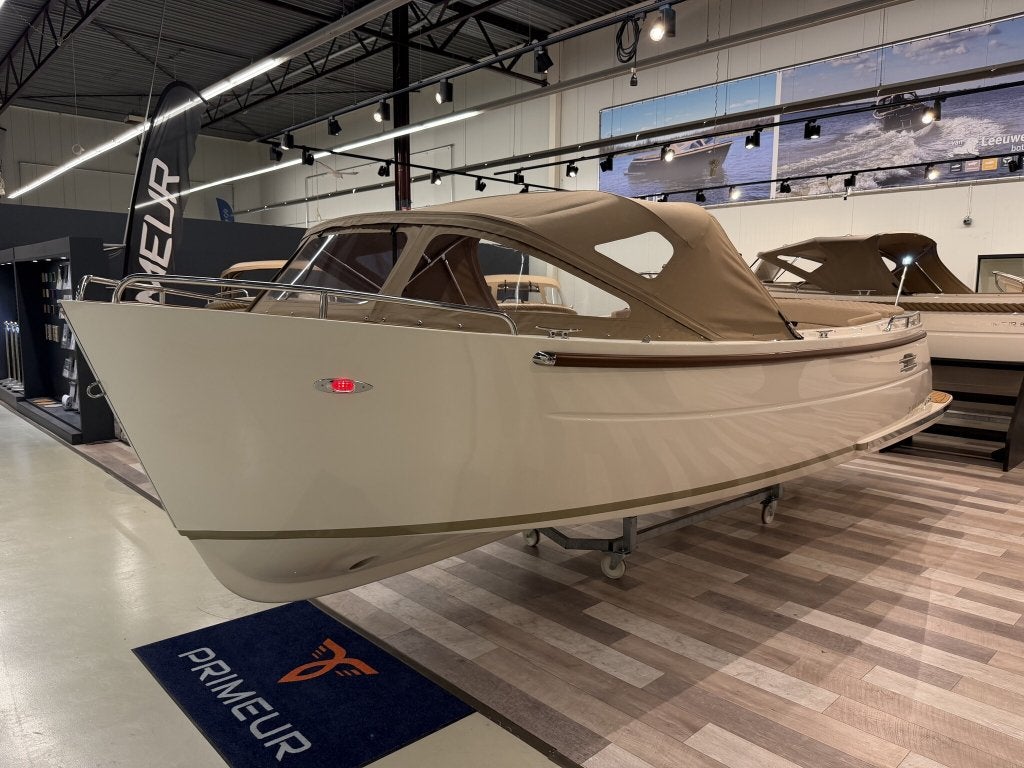 Primeur 705 Tender / Vrije motorkeuze / Showroom model 2026!, Tender, Tot 1.00 meter, Nieuw, Primeur