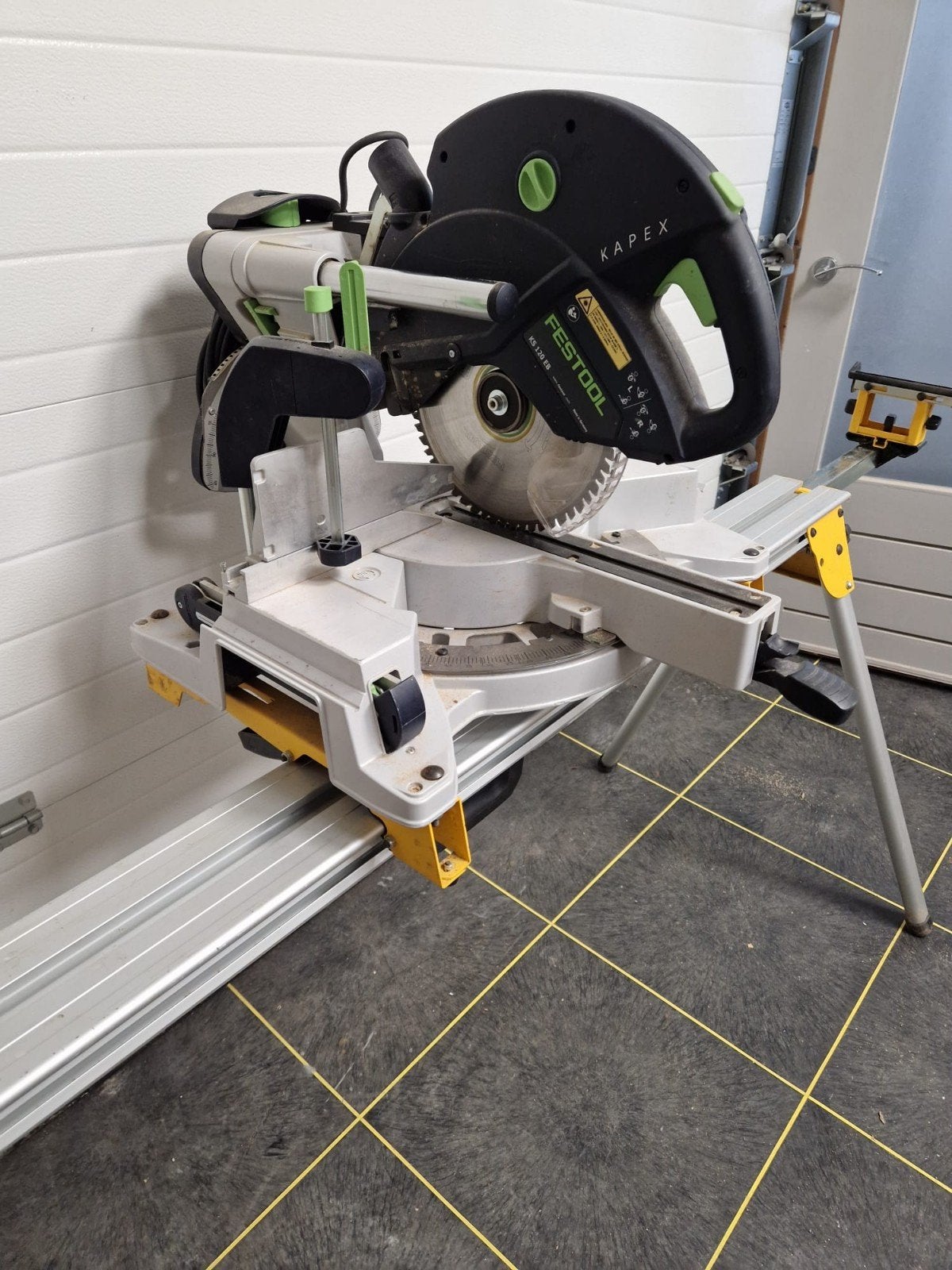 Festool Afkortzaag KS 120 EB Kapex - Zo goed als nieuw, Doe-het-zelf en Verbouw, Gereedschap | Zaagmachines, Ophalen