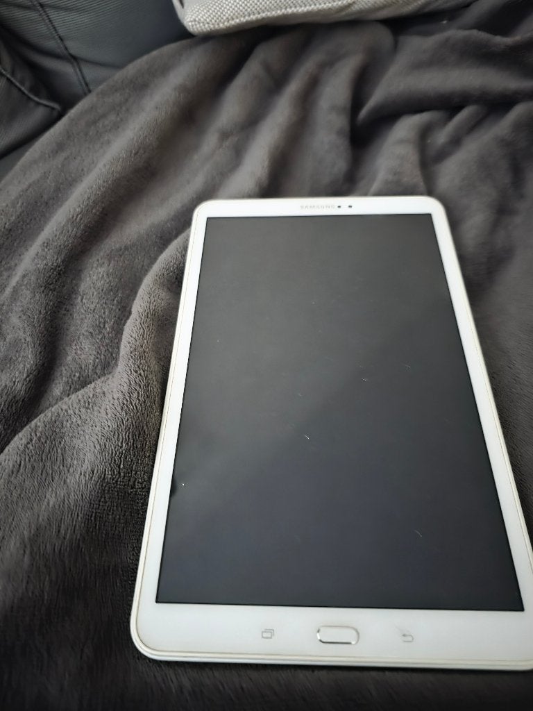 Samsung galaxy tablet 10.1 SM-T 585 ( wit), Computers en Software, Android Tablets, Zo goed als nieuw, Samsung Galaxy, Wi-Fi en Mobiel internet