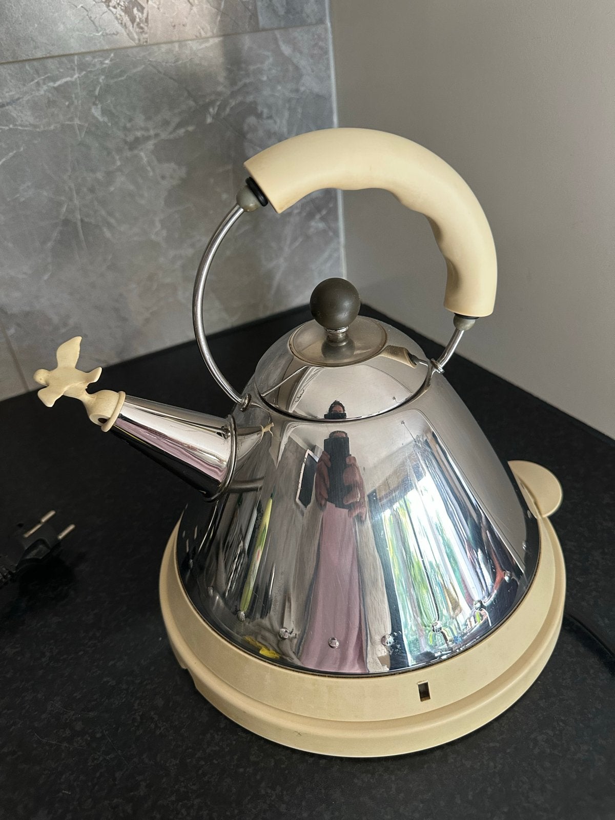 Alessi waterkoker rvs elektrisch, 1 tot 2 liter, Ophalen of Verzenden, Gebruikt, Draadloos