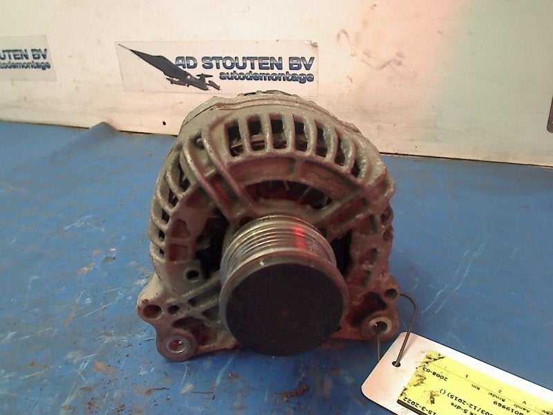 Dynamo Audi A3 Sportback (8PA) (2004-09/2008-06) 06F903023F, Gebruikt, Auto-Union-Straße  1, Ingolstadt 85057, , Duitsland, Info@audi.de