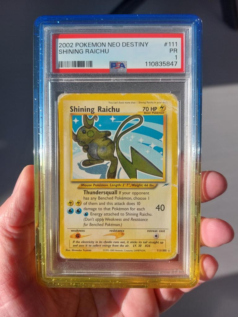 Pokemon Neo Destiny Shining Raichu PSA 1, Ophalen of Verzenden, Zo goed als nieuw