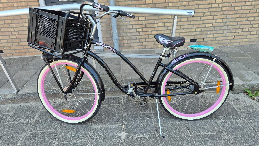Fiets ( electra the betty ), Gebruikt, 1 kind, Schijfrem, Ophalen