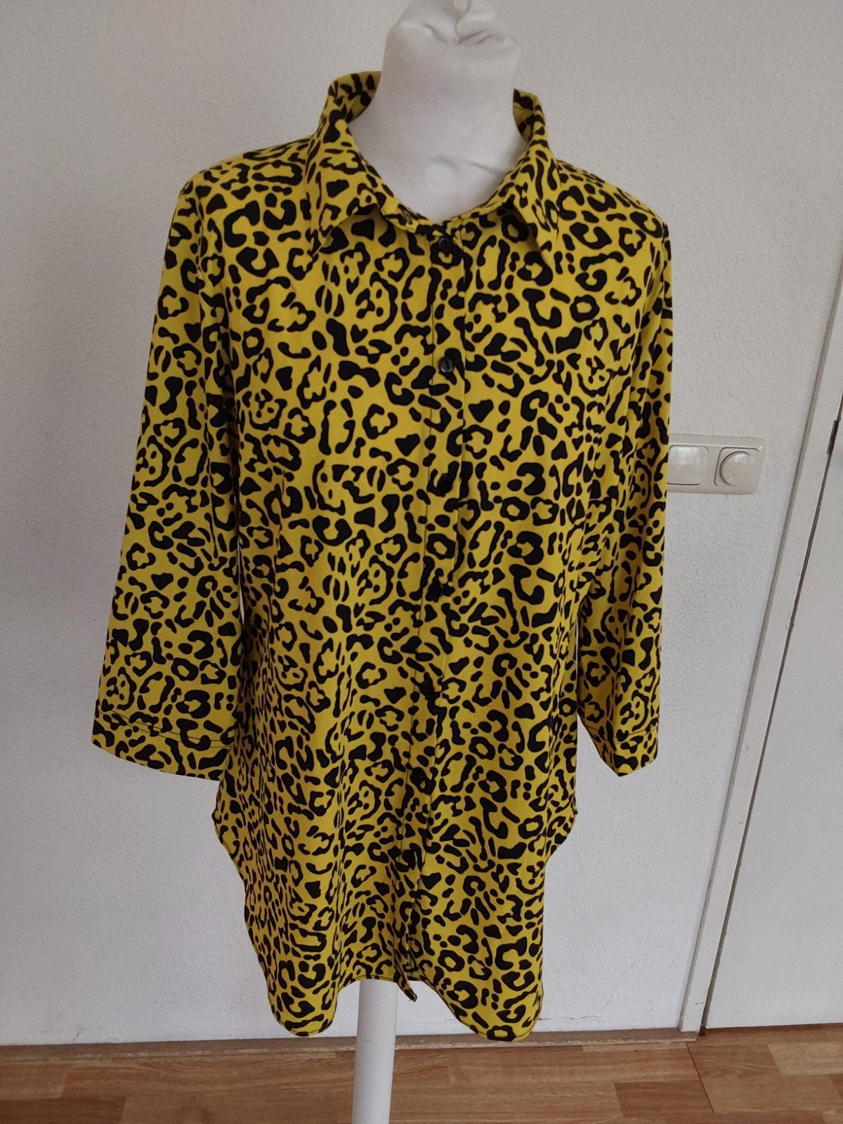 Prachtige blouse van Triple Nine maat XXL, travelstof, Triple Nine, Verzenden, Zo goed als nieuw, Geel