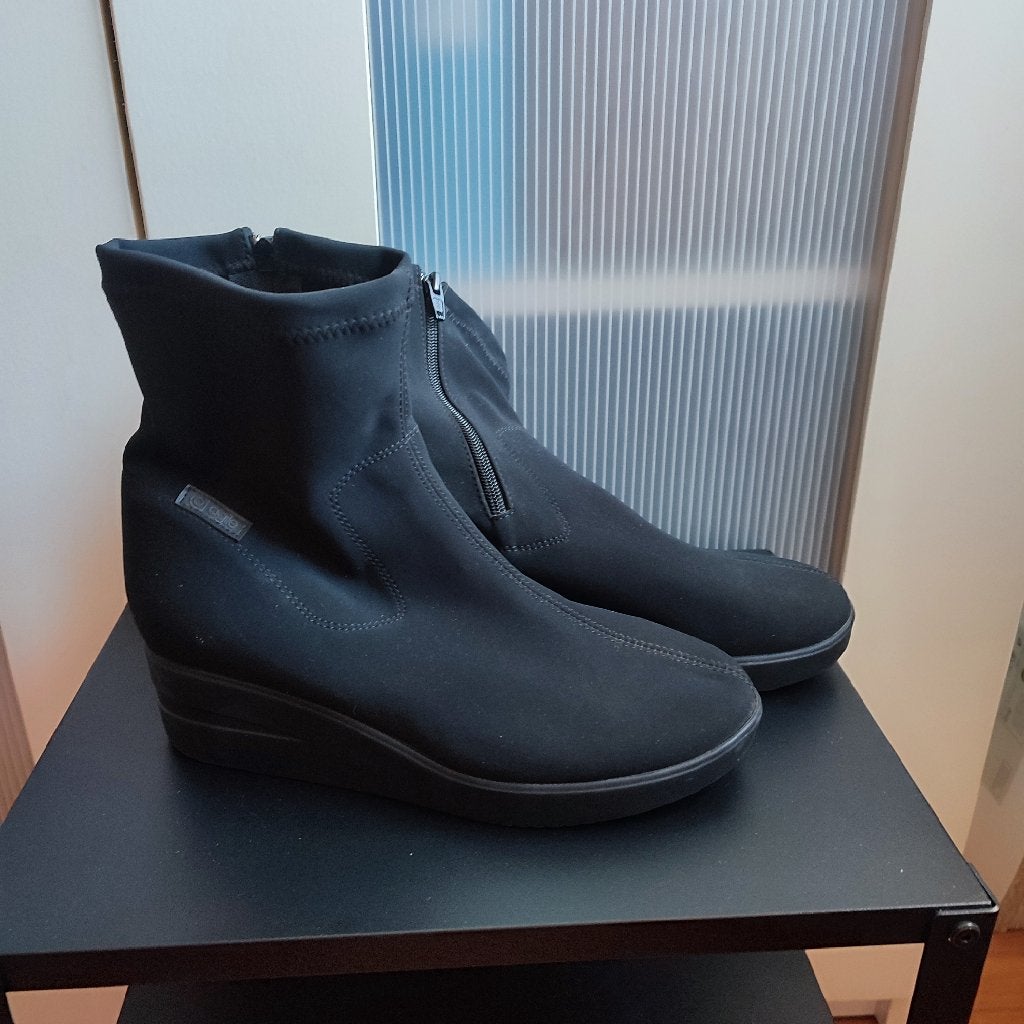Agile Ruco Line Italiaans Enkellaarsje Zwart Maat 38, Kleding | Dames, Zwart, Lage of Enkellaarzen, Agile Ruco Line, Ophalen of Verzenden