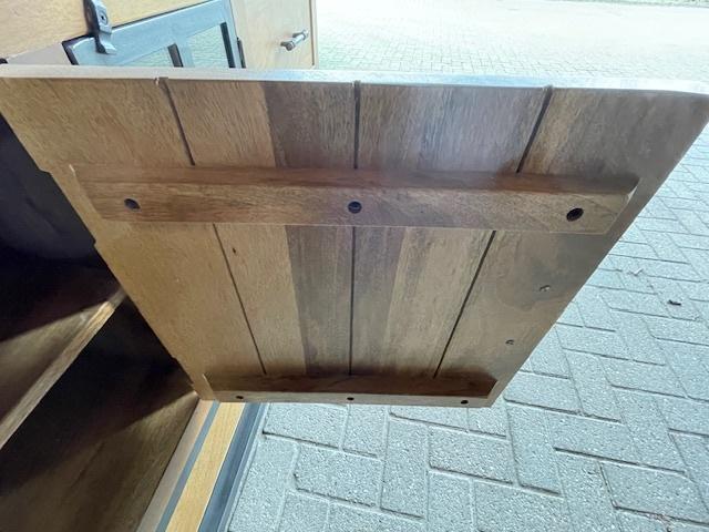 dressoir 180 cm breed mangohout.2 laden 2 deuren 1glas actie, Huis en Inrichting, Kasten | Ladekasten, Glas, 1 of 2 laden, 150 tot 200 cm