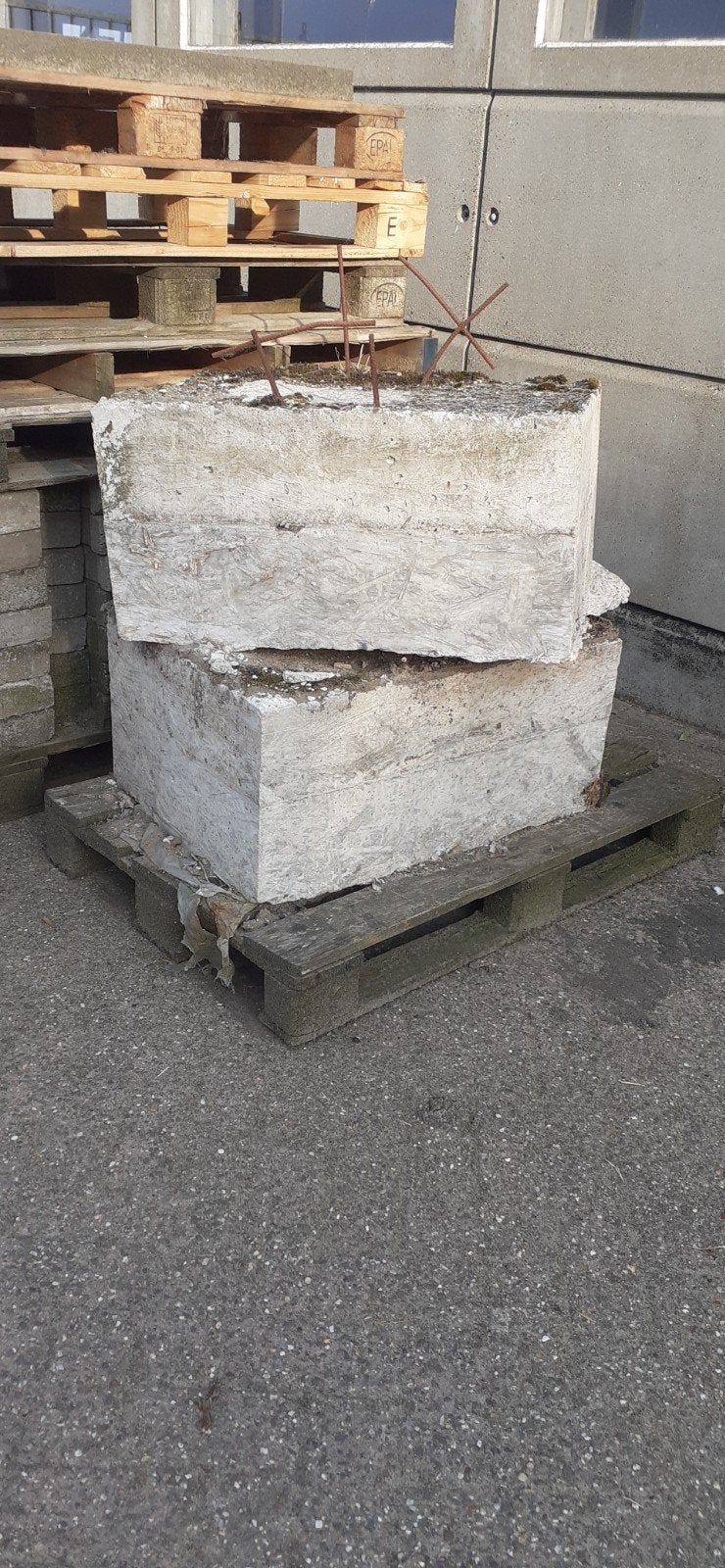 Betonblokken gratis af te halen, Doe-het-zelf en Verbouw, Metselstenen, Ophalen, Bakstenen
