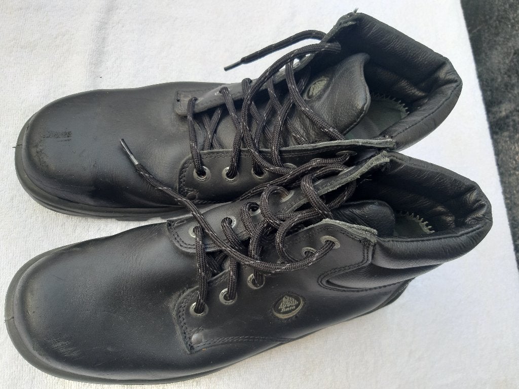 Werkschoen, Bata, maat 43 veiligheidsschoen, stalen neus, Ophalen, Gebruikt