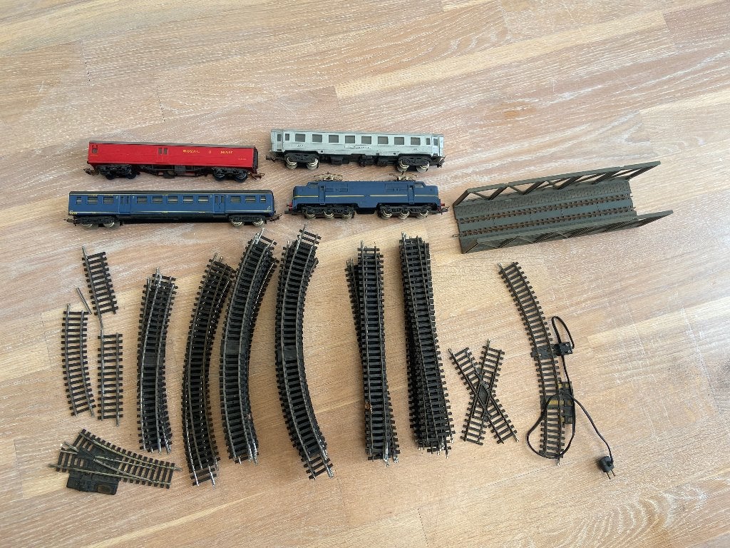 Jouef en Lima Treinset met Rails en Brug, Gelijkstroom, Jouef, Ophalen of Verzenden, Gebruikt