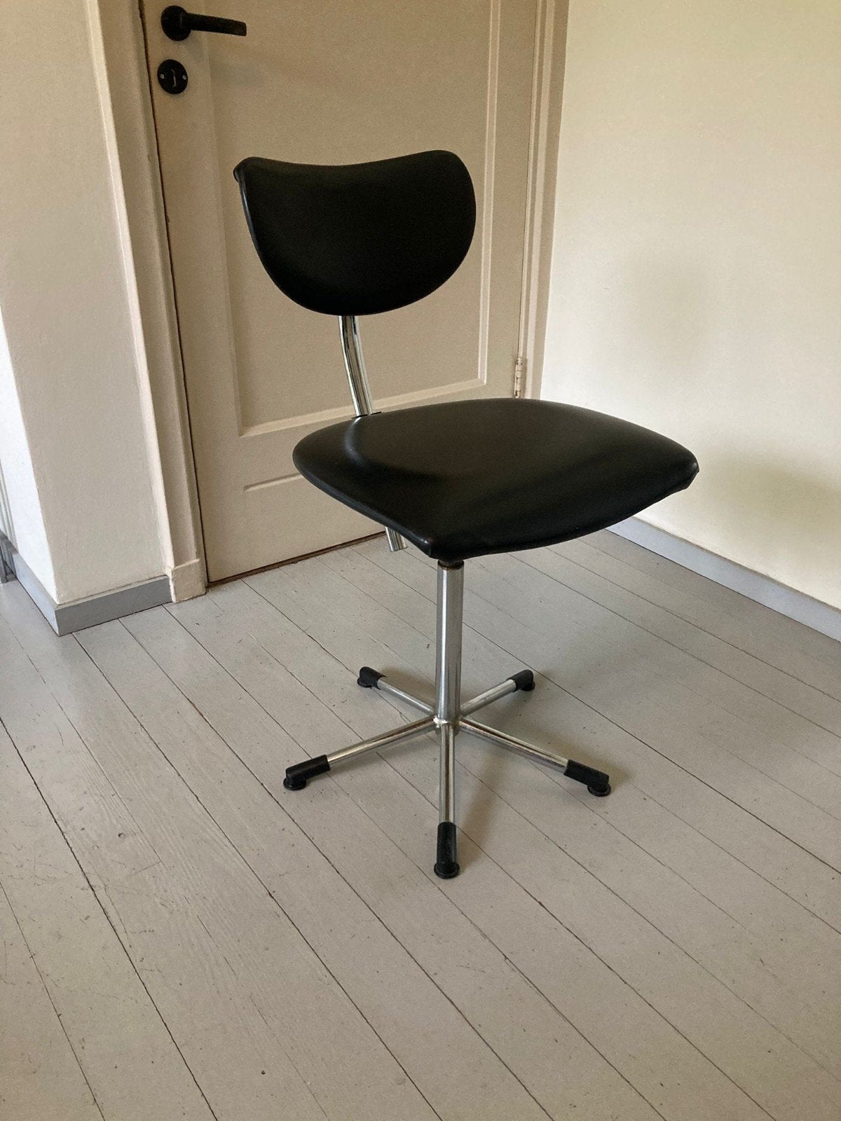 vintage design bureaustoel 2211 gebr de Wit jaren 60, Ophalen, Gebr de Wit, Zwart, Nvt