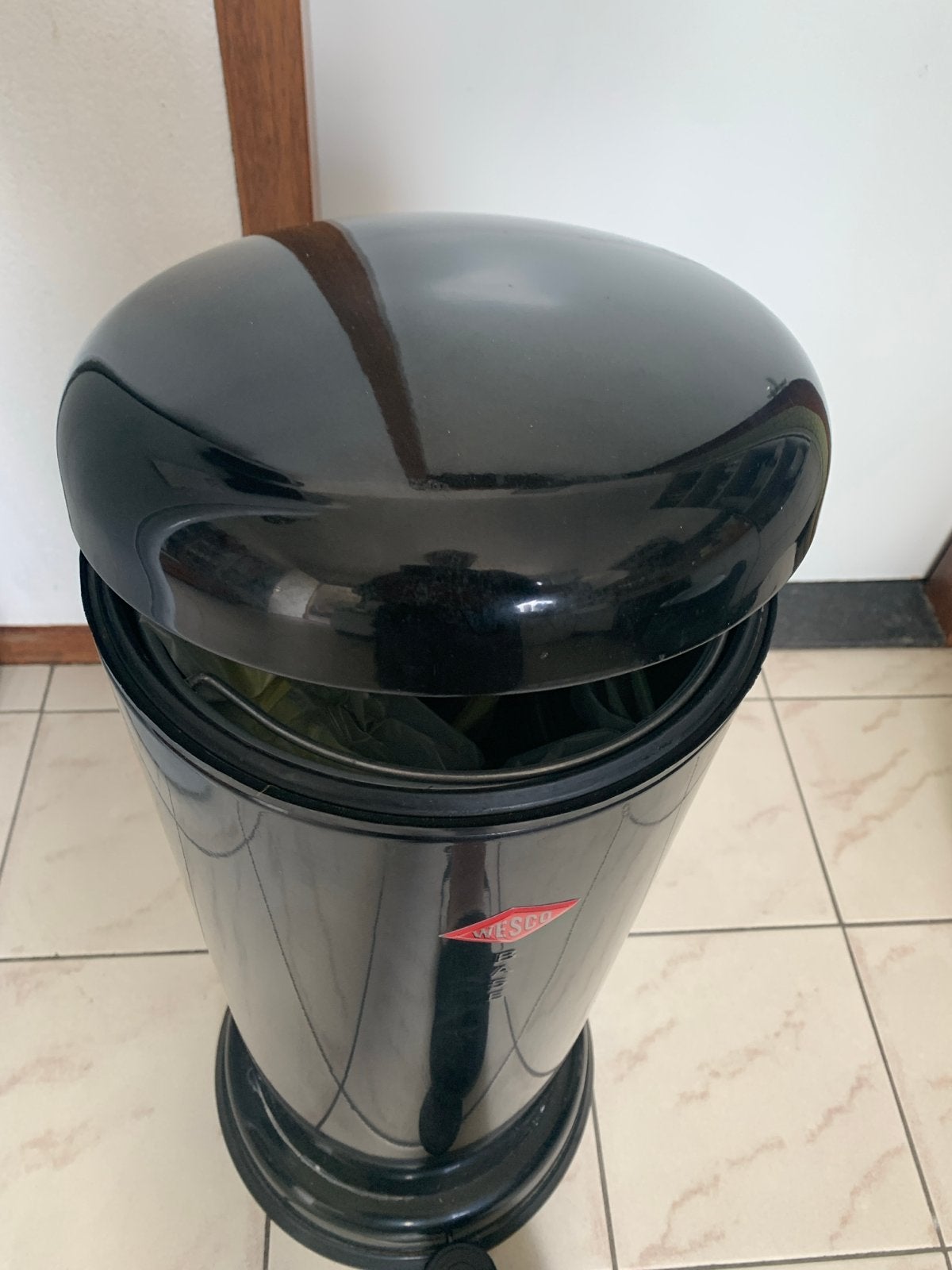 Wesco Kickmaster Pedaalemmer Zwart - 33 Liter, Gebruikt, Met pedaal, Ophalen of Verzenden, 30 tot 40 liter