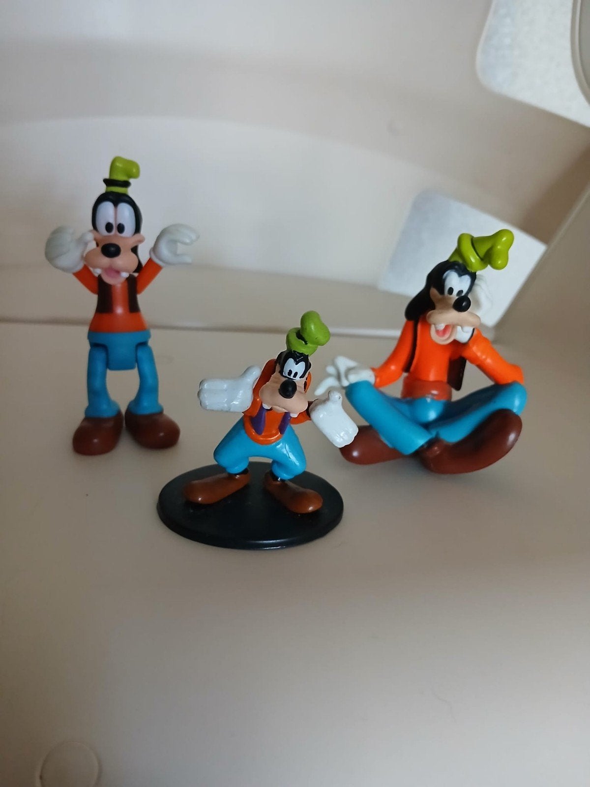 Disney figuurtje Goofy 3 stuks., Ophalen of Verzenden, Goofy of Pluto, Zo goed als nieuw, Beeldje of Figuurtje