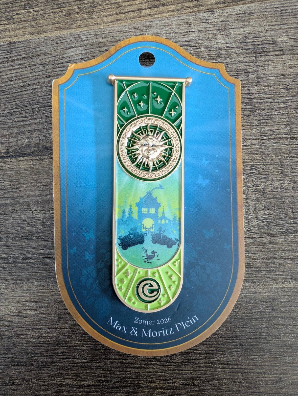 Efteling Pin Max & Moritz Plein Zomer 2026, Ophalen of Verzenden, Zo goed als nieuw, Button of Speldje