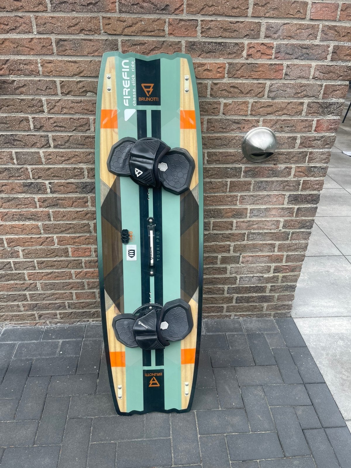 Kiteboard brunotti, Watersport en Boten, Twintip, Kiteboard, Ophalen of Verzenden, Zo goed als nieuw
