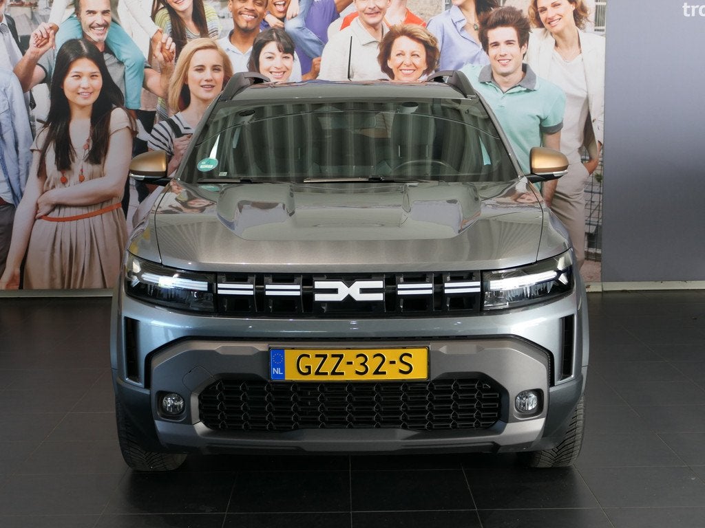 Dacia Duster 1.6 Hybrid 140 Extreme *Dealer onderhouden* - D, Auto's, Dacia, Stof, Gebruikt, 4 cilinders, Duster