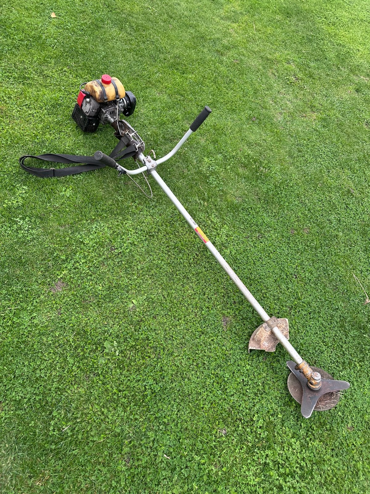 2-takt bosmaaier,  starten en lopen met 3-blads mes, Tuin en Terras, Ophalen, Gebruikt, 30 tot 50 cm, Benzine