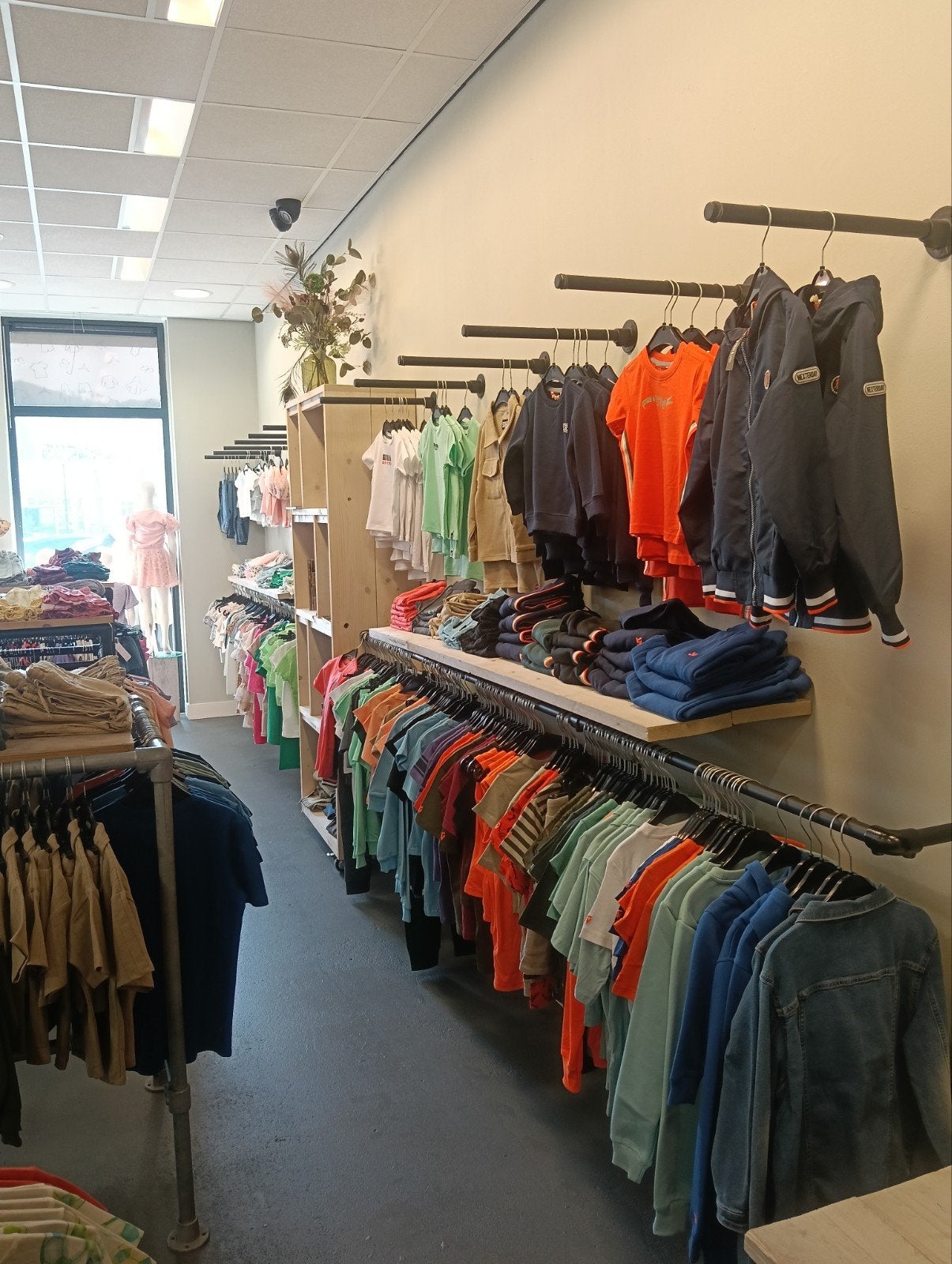 Complete winkel inventarisatie wegens beëindiging winkel, Ophalen