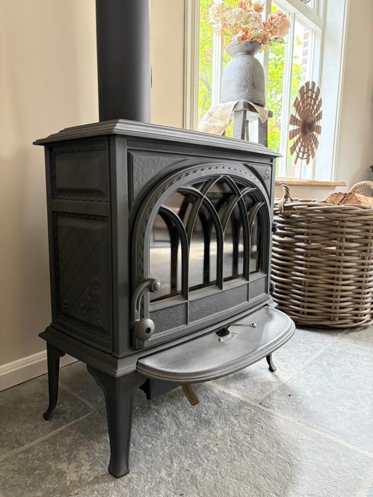 Jotul F400 ECO Houtkachel, Huis en Inrichting, Kachels, Houtkachel, Ophalen of Verzenden, Zo goed als nieuw, Vrijstaand