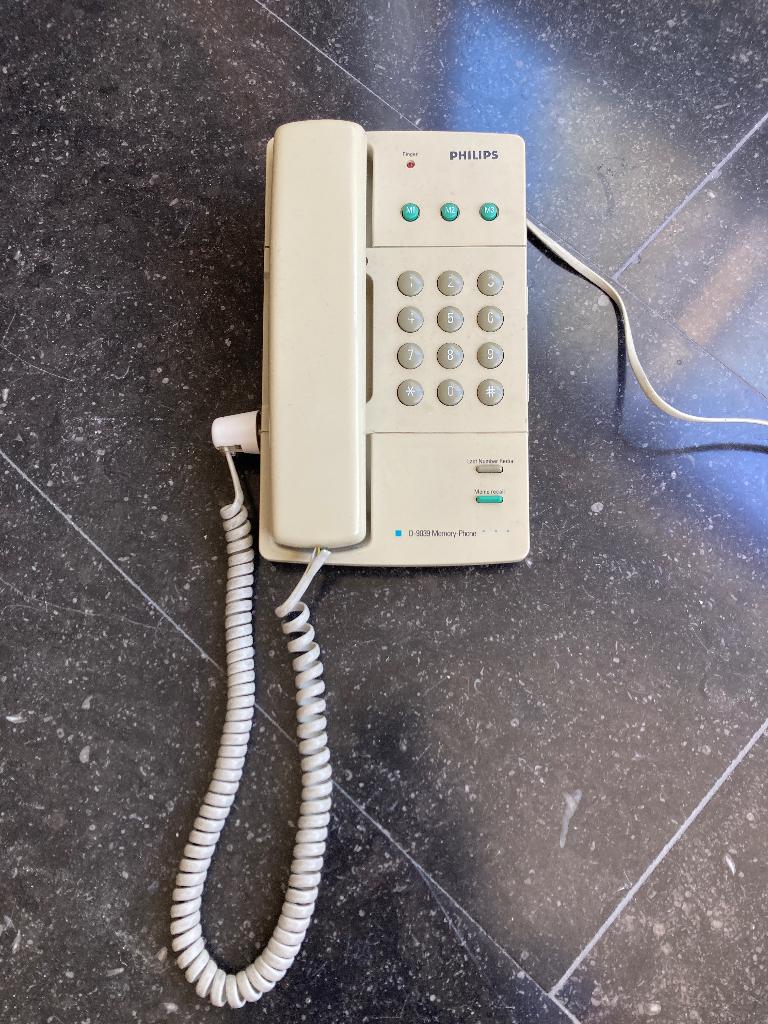 Philips telefoon,Geschikt voor senioren, Telecommunicatie, Vaste telefoons | Niet Draadloos, Ophalen, Gebruikt