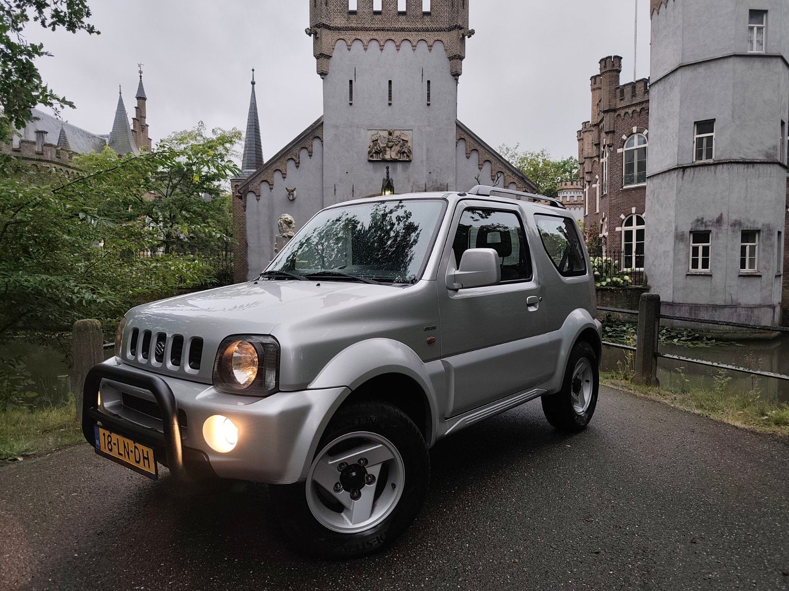 Suzuki Jimny 1.3 SPECIAL / 4X4 / APK 8-2027 / 133.000 KM NAP, Auto's, Suzuki, 13 km/l, 40 €/maand, Zwart, 4 cilinders