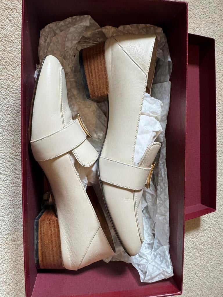 Mooie Dames Bally schoenen 38,5, Kleding | Dames, Schoenen, Ophalen of Verzenden, Zo goed als nieuw, Zwart, Sneakers of Gympen