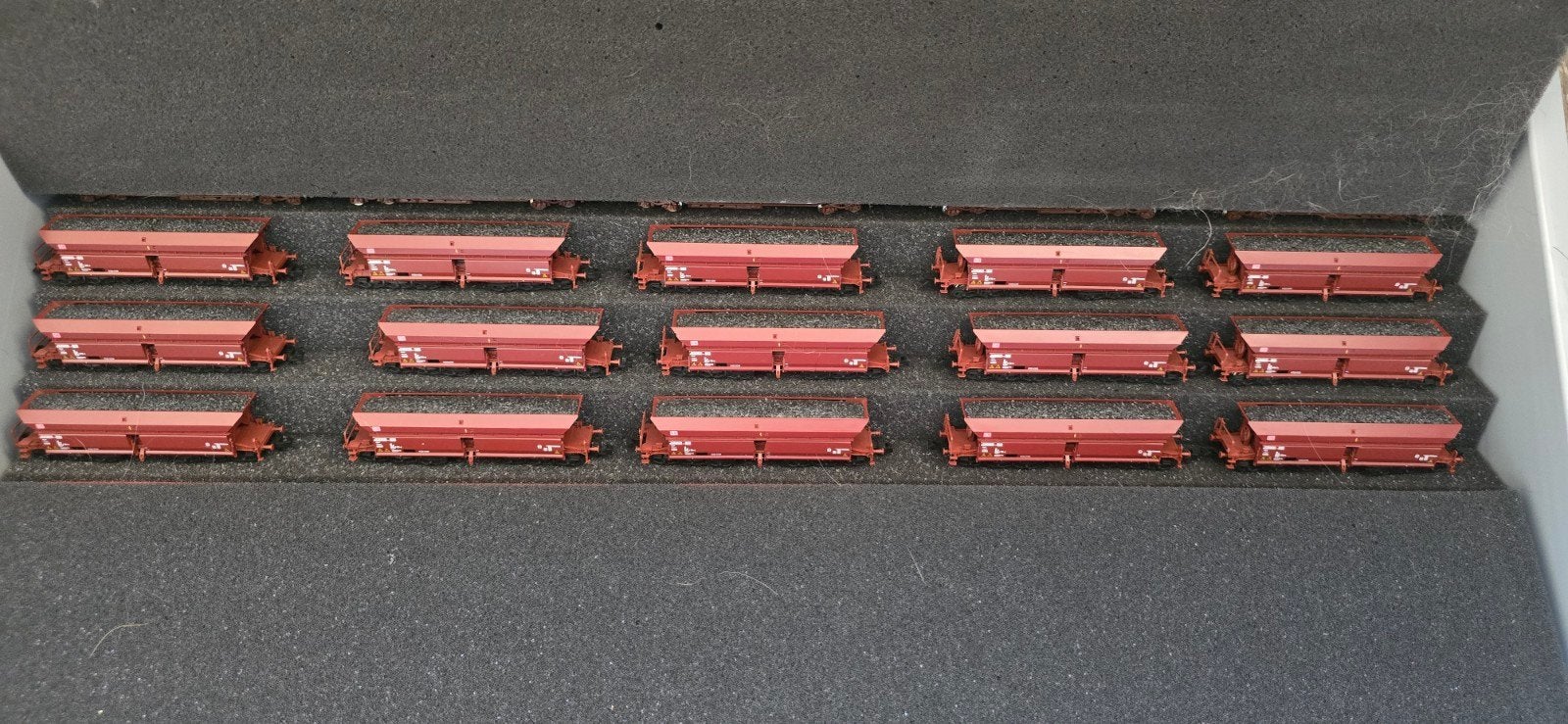 Fleischmann 852704 zelflossers 4 assig rood Db logo 11x., Ophalen of Verzenden, Gelijkstroom, Wagon, Fleischmann