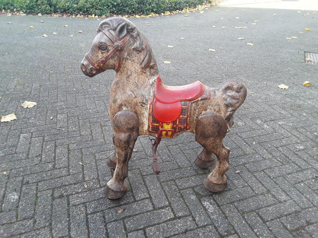 Vintage Mobo bronco, antiek trappaard,mooie patina., Antiek en Kunst, Antiek | Speelgoed, Ophalen