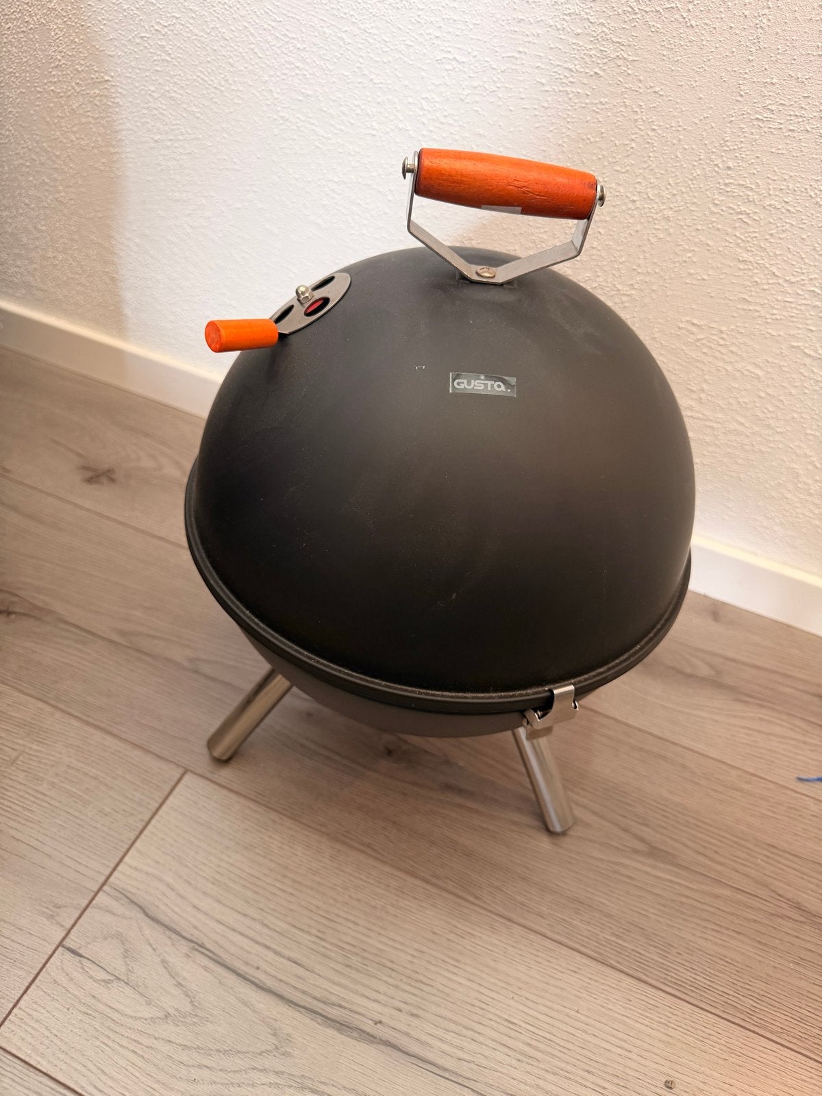 Gusta BBQ - Compacte en draagbare barbecue, Ophalen of Verzenden, Nieuw