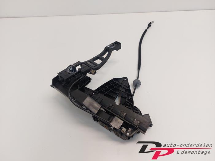 Deurslot Mechaniek 4Deurs rechts-voor van een Ford Focus, Gebruikt, -, -, Ophalen of Verzenden