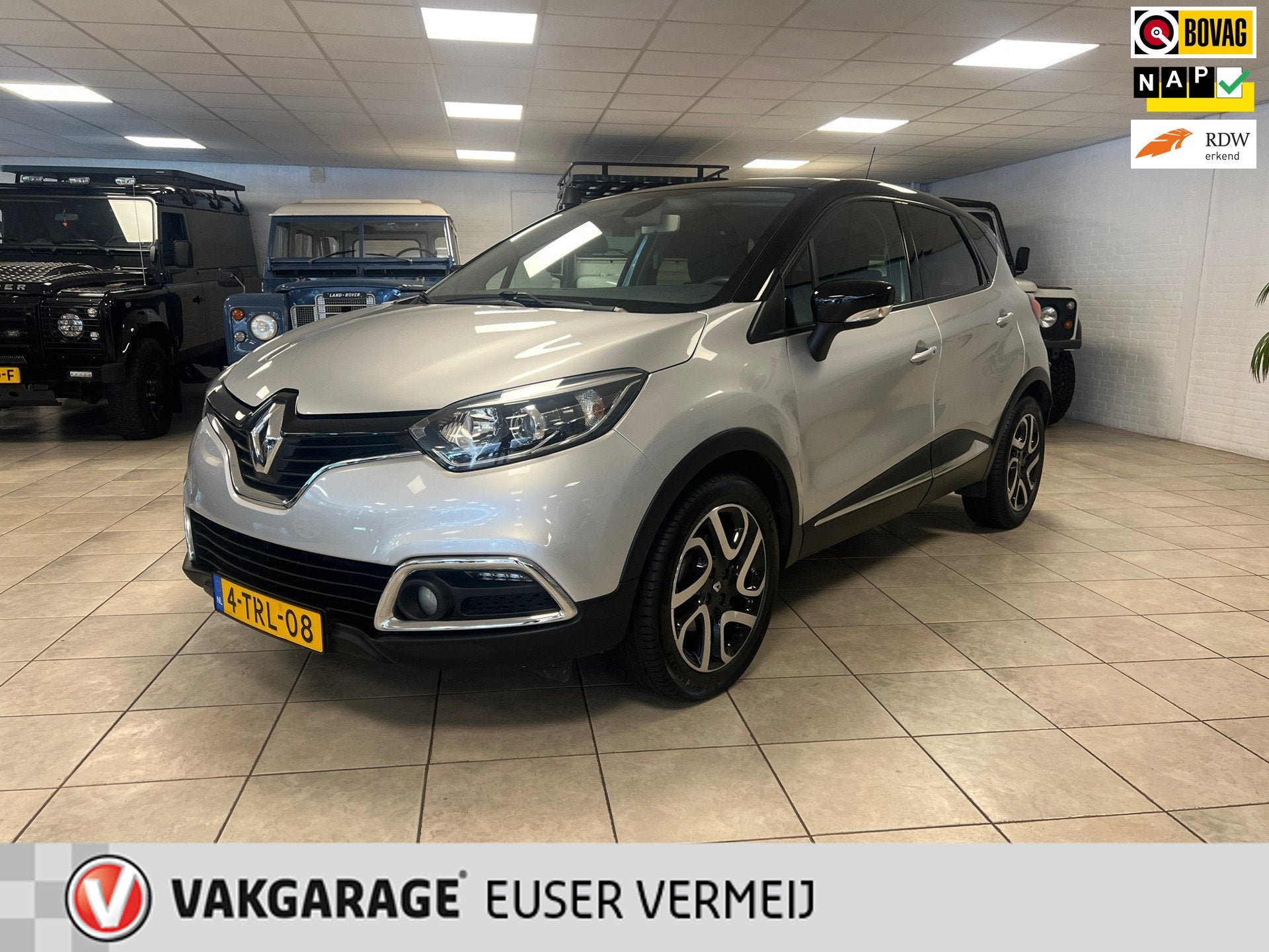 Renault Captur 1.2 TCe Dynamique Automaat, Climate controle,, Auto's, Stof, Zwart, 4 cilinders, Origineel Nederlands