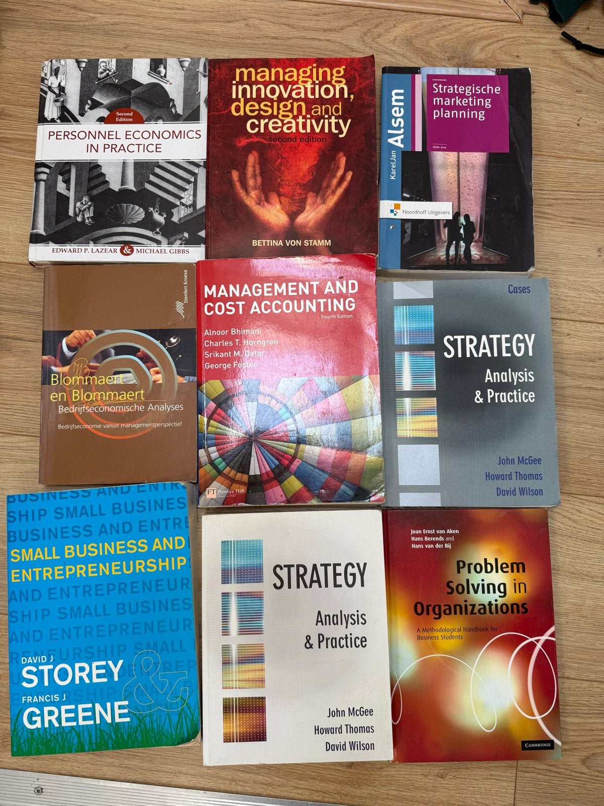 9 boeken - studie bedrijfskunde, Ophalen of Verzenden, Gamma, Gelezen, HBO