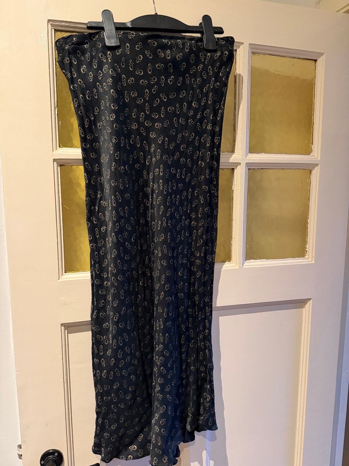 Vanilia midi rok met elastische taille, Zwart, Maat 42/44 (L), Ophalen of Verzenden, Zo goed als nieuw