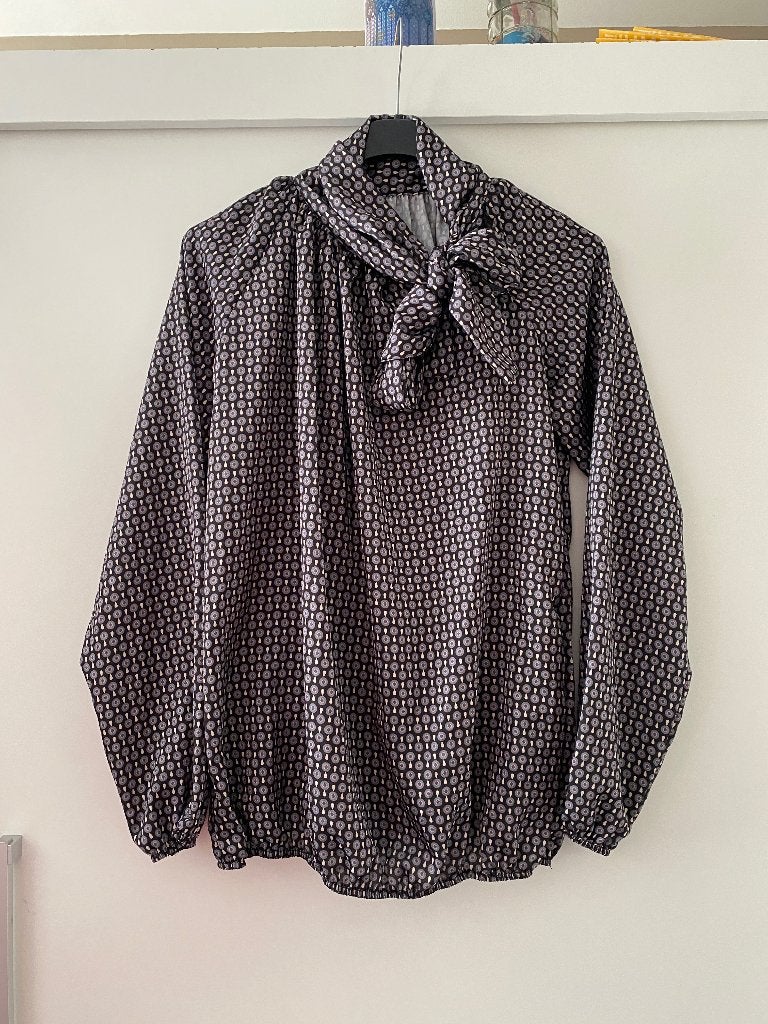 Dames lange mouwen knoop blouse met print mt L, Made in Italy, Maat 42/44 (L), Ophalen of Verzenden, Zo goed als nieuw