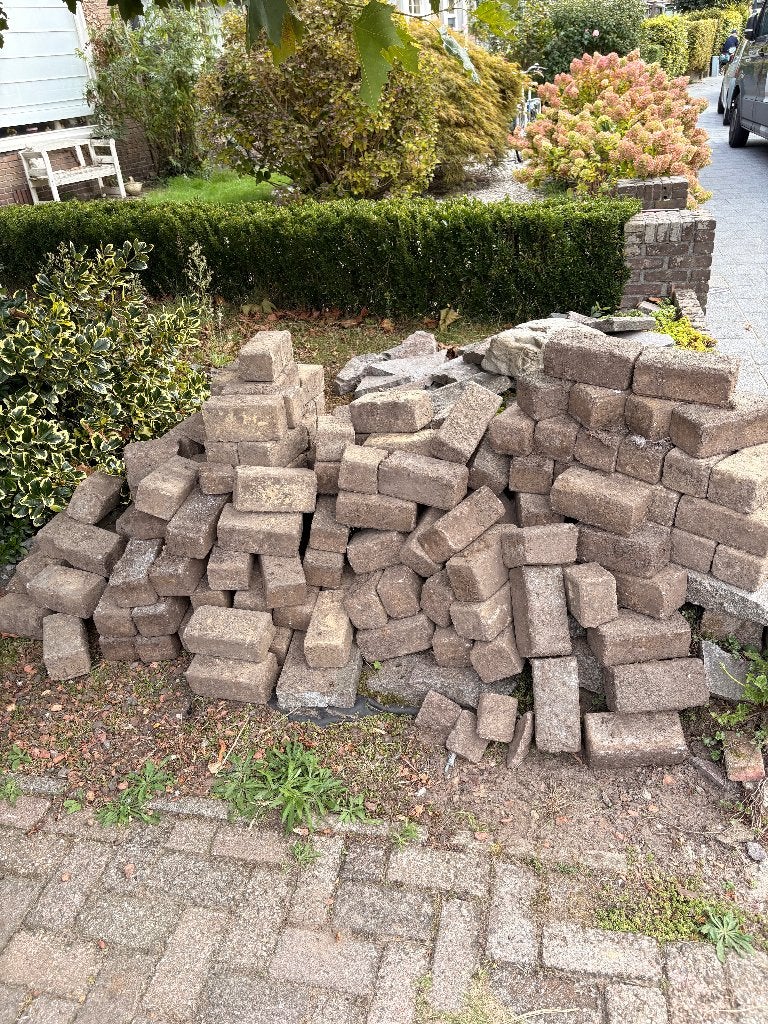 Bakstenen klinkers gratis, Tuin en Terras, Ophalen, Gebruikt, Beton, Klinkers