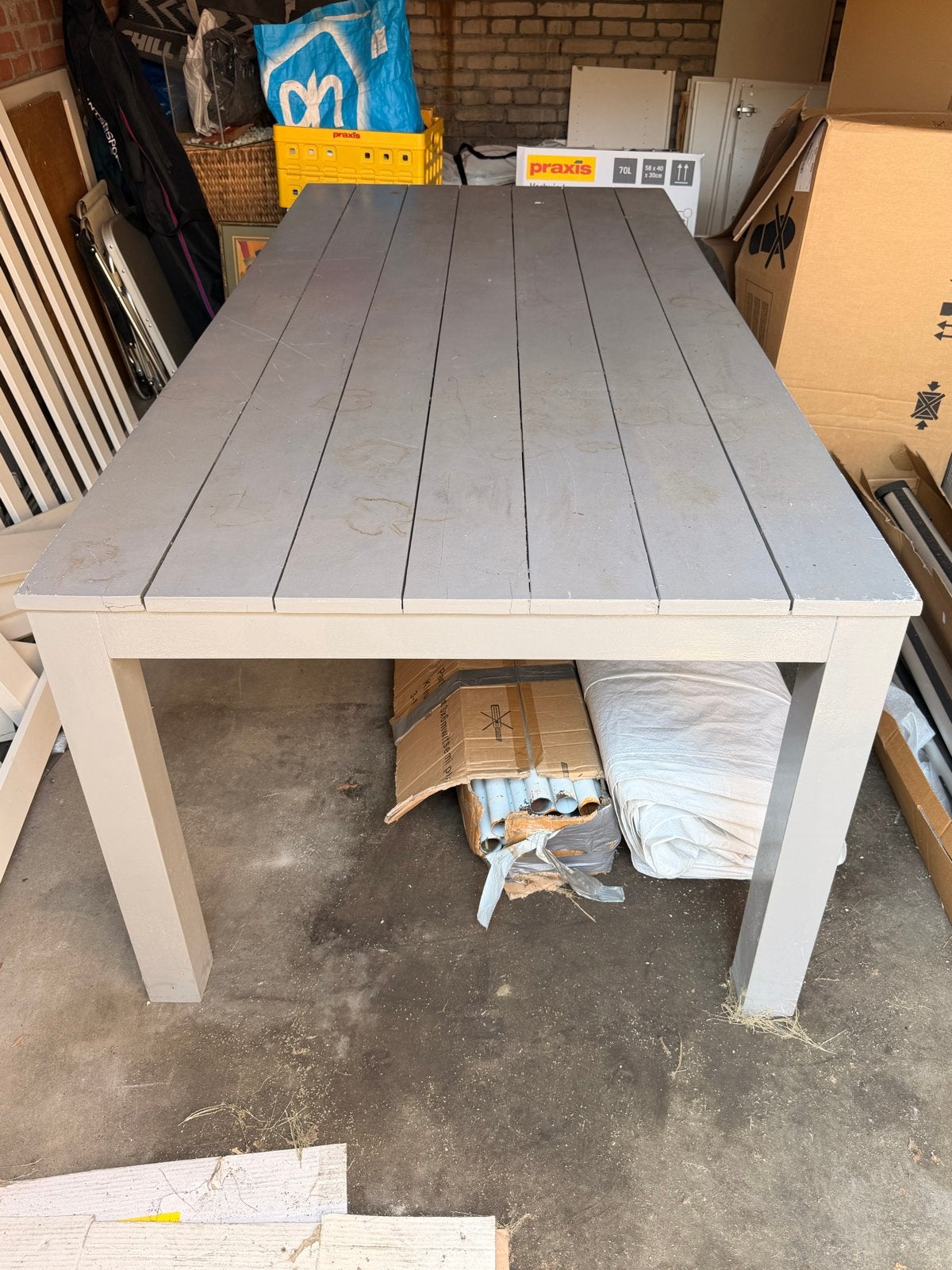 Robuuste houten tuintafel - Grijs, Ophalen, Gebruikt, 50 tot 100 cm, Vijf personen of meer